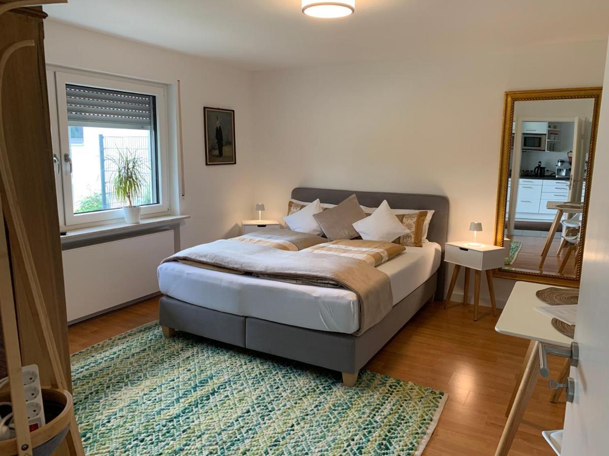 Apartment Naehe Ettlingen - 15 Min Zur Messe Karlsruhe Malsch  Exterior foto